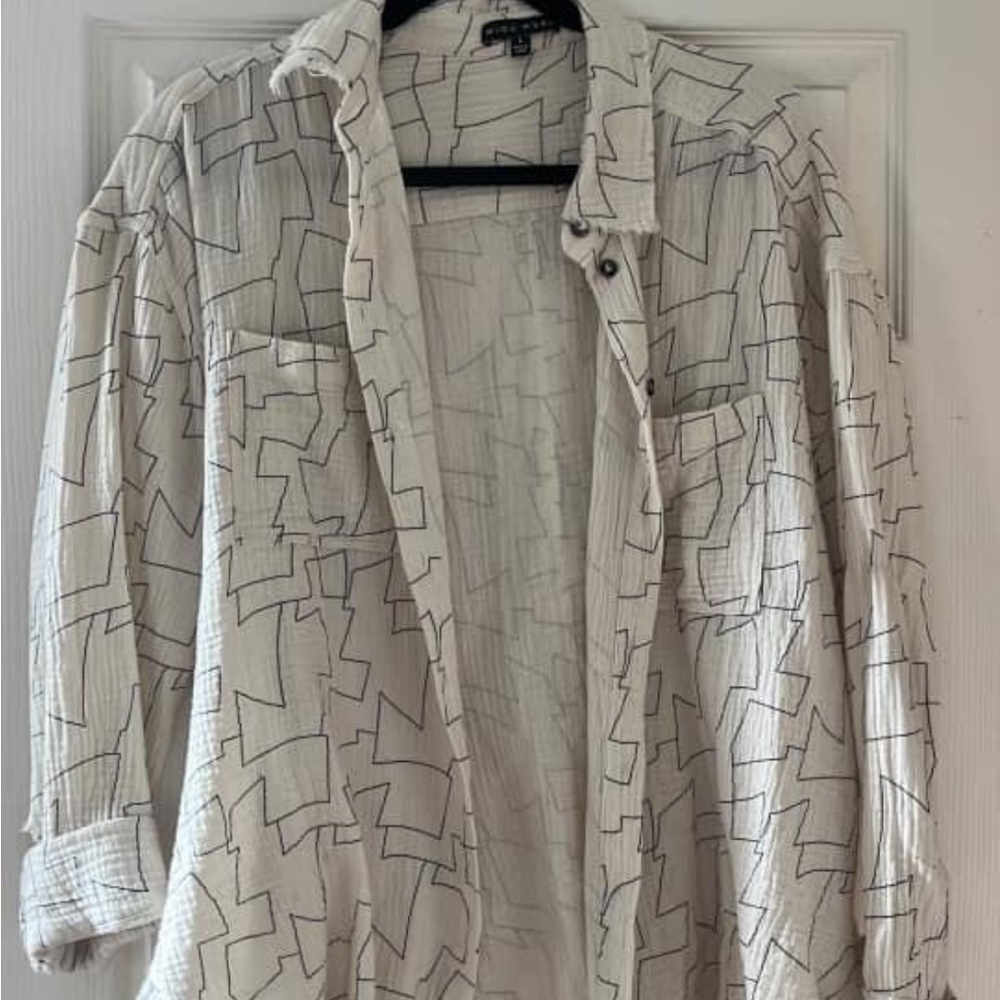 Patterned Button down - Picture 1 of 1